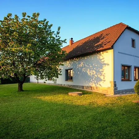 Holiday home Ubytovani U Edru *