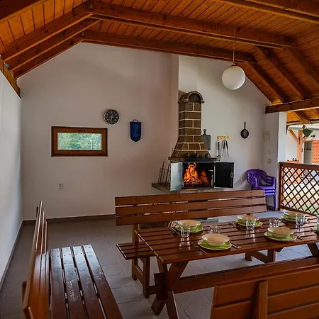 Ubytovani U Edru Holiday home *